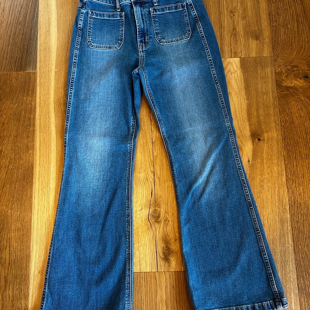 GAP Women's Classic Blue Flare Jeans